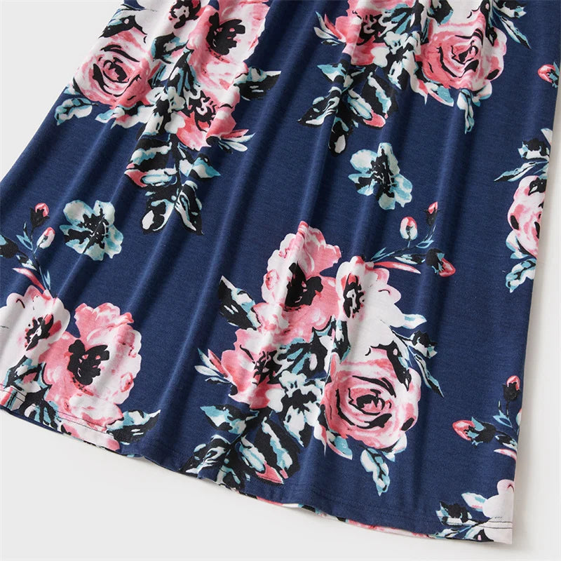 Tenue été impression florale matching pour toute la famille