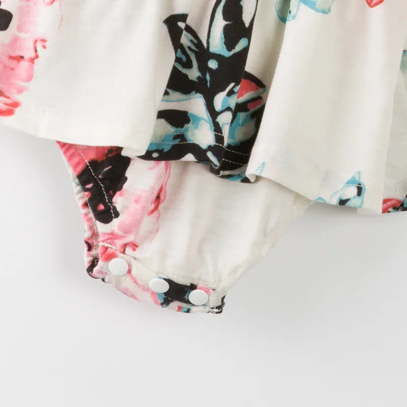 Tenue été impression florale matching pour toute la famille